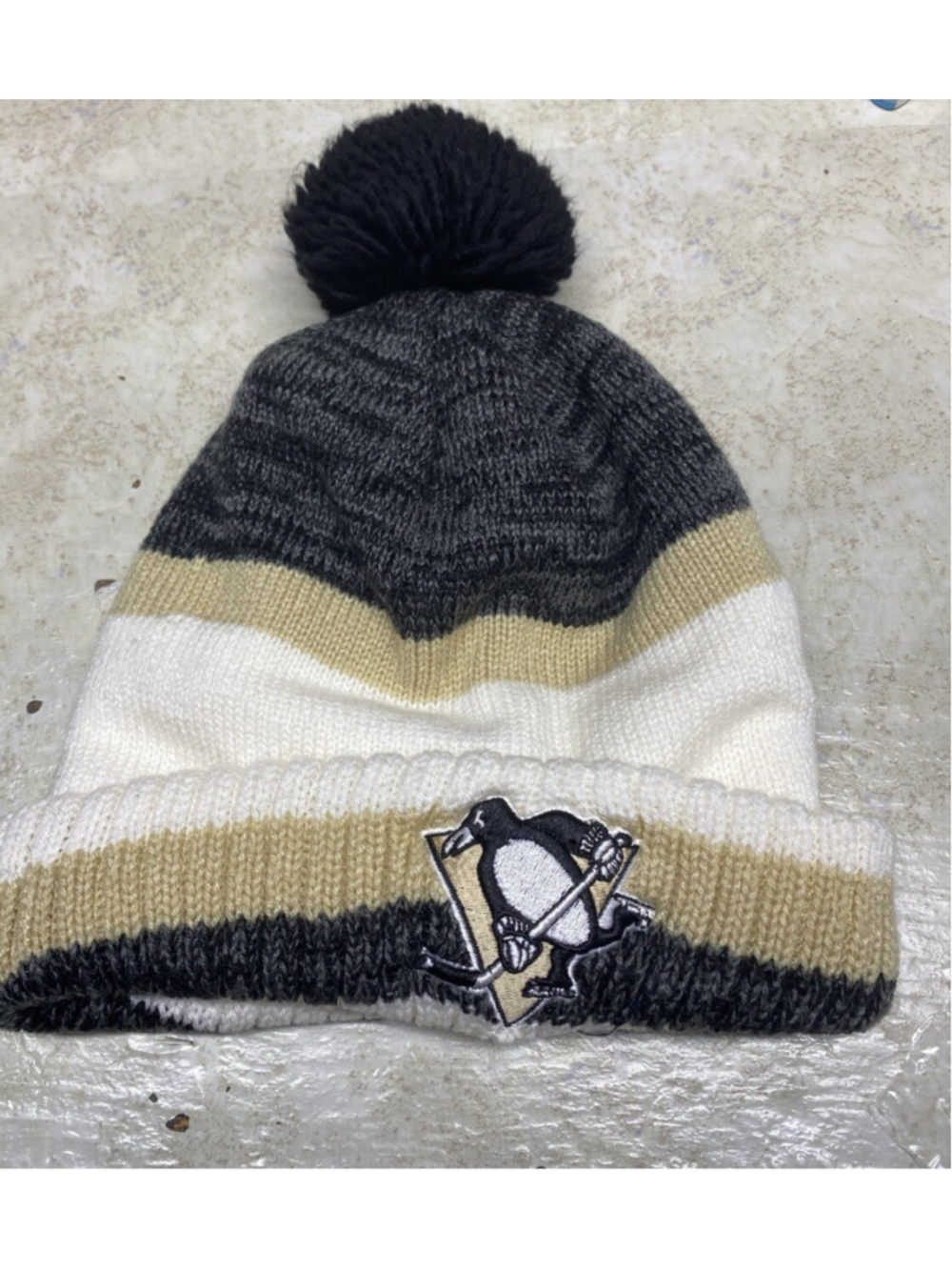 PITTSBURGH PENGUINS NHL REEBOK KNIT HAT W/ POM OSFA